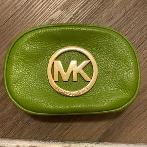 Michael Kors multiuse bag- great condition!